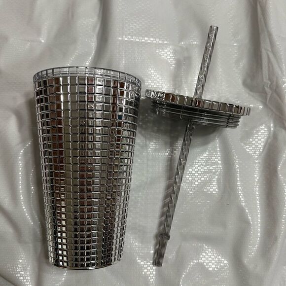 Starbucks 2020 Ltd Edition Silver Disco Ball 16oz Tumbler - Picture 7 of 11